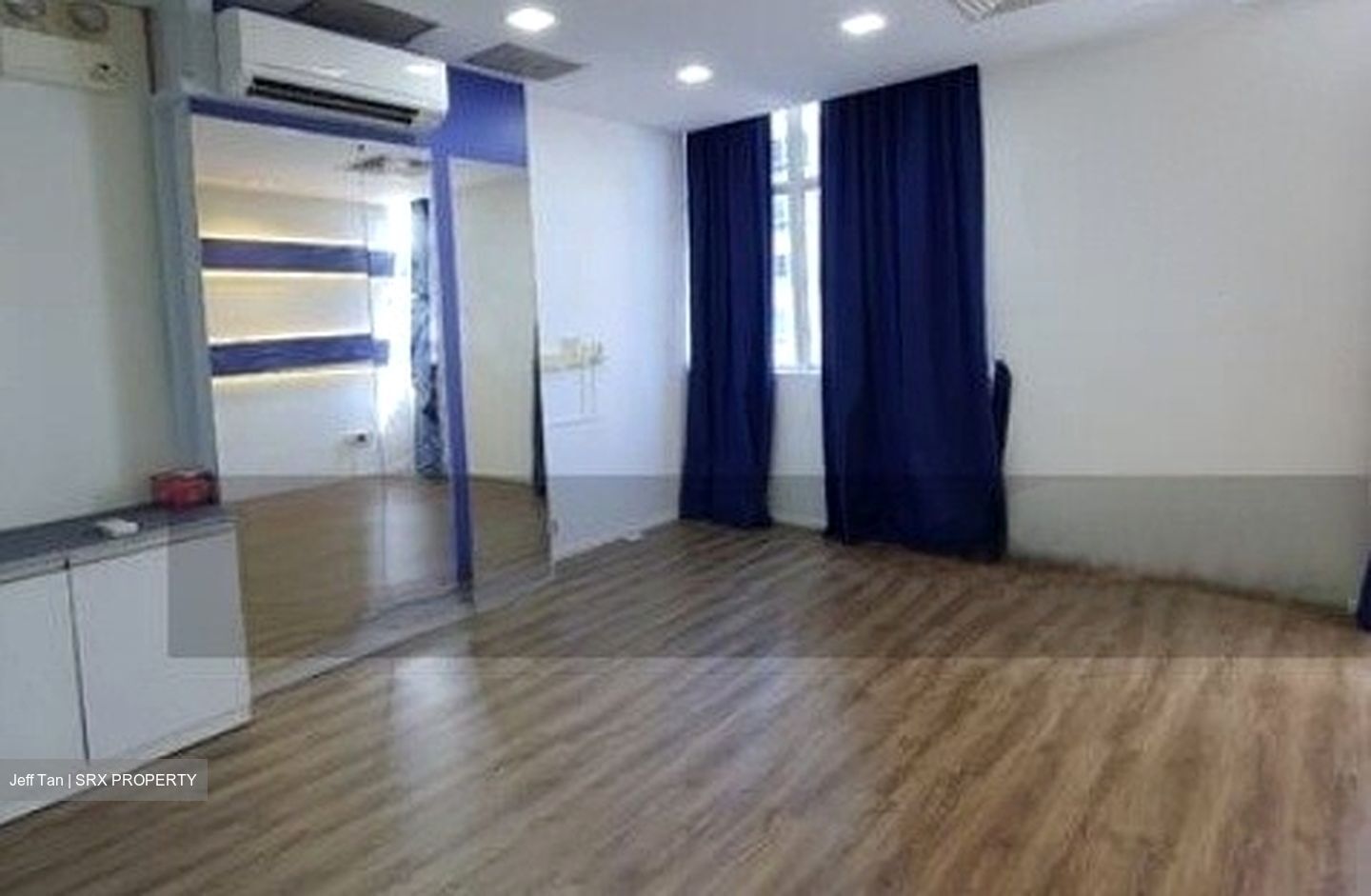 Rocca Balestier (D12), Office #466005781